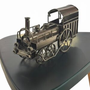 METAL VINTAGE VEHICLE